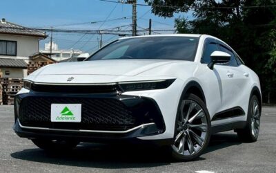 トヨタ　クラウンクロスオーバー