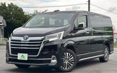 トヨタ　グランエース