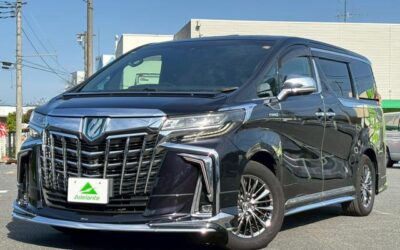 トヨタ　アルファードハイブリッド